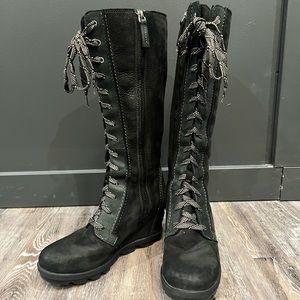 Sorel Joan of Arc wedge boots